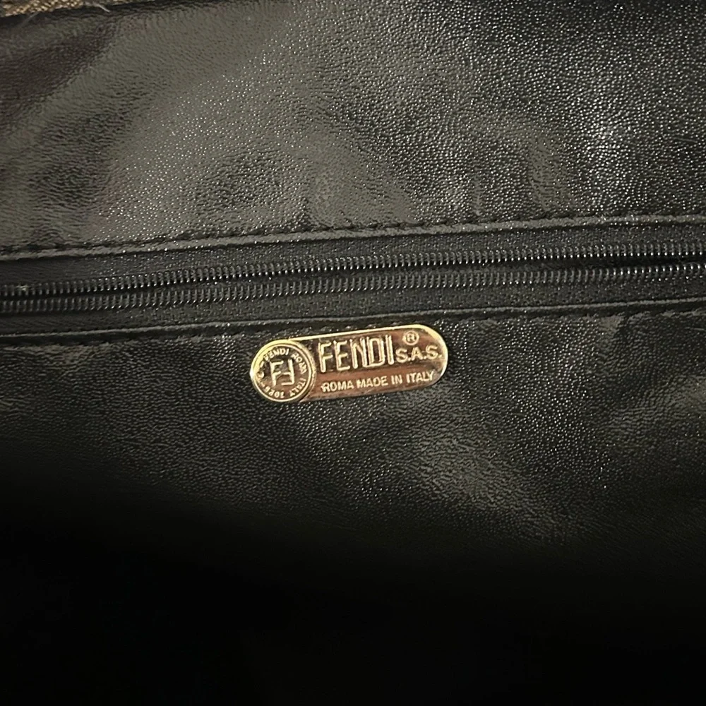Fendi iconic ff